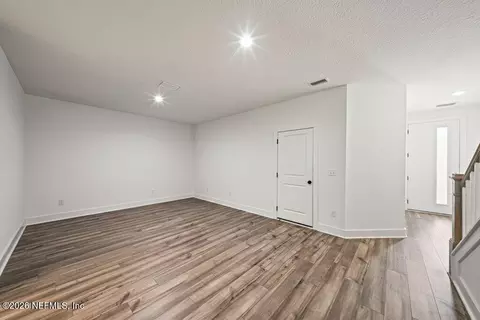Living - 11110 Diffusion Ct, Jacksonville, FL 32256 photo 2 of 7