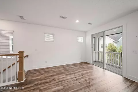 Living - 11110 Diffusion Ct, Jacksonville, FL 32256 photo 3 of 7
