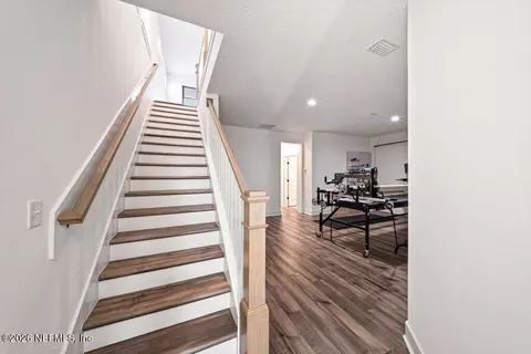 Entry Way - 11110 Diffusion Ct, Jacksonville, FL 32256 photo 1 of 2