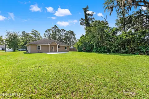 Exterior - 236 S 7th St, Macclenny, FL 32063 photo 4 of 5