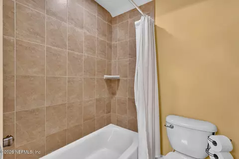 Bath - 125 Sluder Ln, Saint Augustine, FL 32092 photo 6 of 6