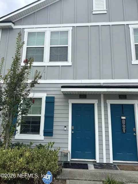 860 Rotary Rd, Jacksonville, FL 32211