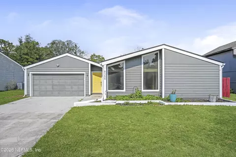 8358 Chason Rd W, Jacksonville, FL 32244