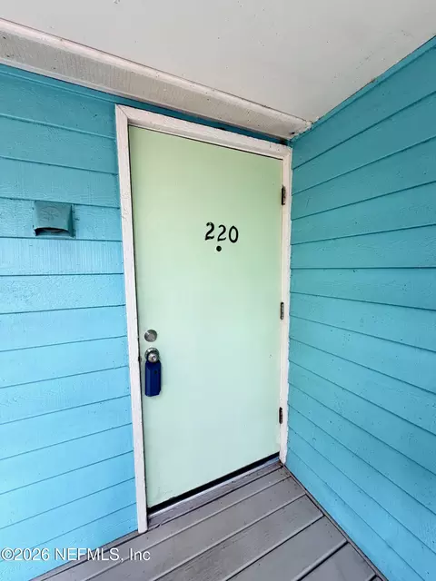 Exterior - 650 W Pope Rd #220, Saint Augustine, FL 32080 photo 2 of 5