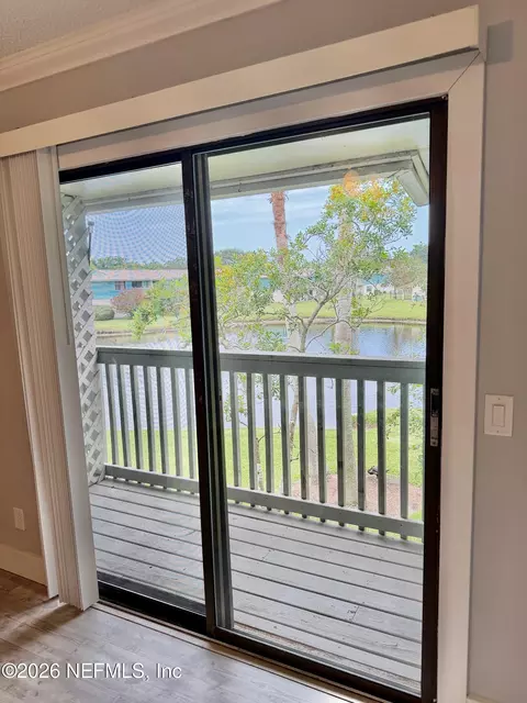 Exterior - 650 W Pope Rd #220, Saint Augustine, FL 32080 photo 3 of 5
