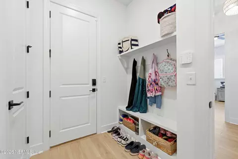 Entry Way - 164 Amalia Way, Saint Augustine, FL 32092 photo 4 of 4