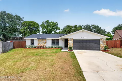 12227 Chippenham Ct, Jacksonville, FL 32225