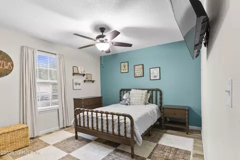 Bedroom - 6110 Sands Pointe Dr, Macclenny, FL 32063 photo 3 of 4
