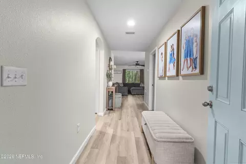 Entry Way - 6110 Sands Pointe Dr, Macclenny, FL 32063 photo 1 of 4