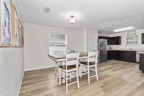 Dining - 6110 Sands Pointe Dr, Macclenny, FL 32063 photo 1 of 3
