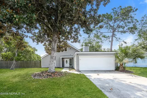 2437 Oakview Dr, Jacksonville, FL 32246