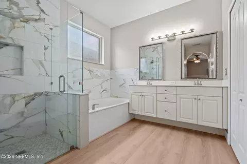 Bath - 138 Lions Gate Dr, Saint Augustine, FL 32080 photo 2 of 4