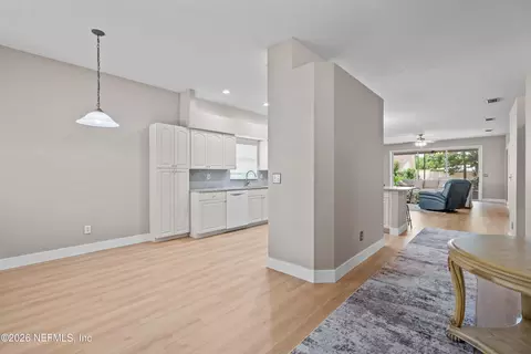 Entry Way - 138 Lions Gate Dr, Saint Augustine, FL 32080 photo 3 of 4