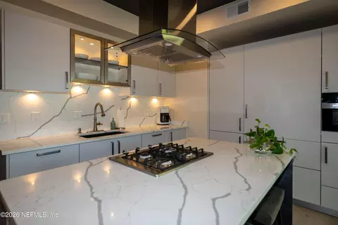 Kitchen - 33 Old Mission Ave, Saint Augustine, FL 32084 photo 3 of 4