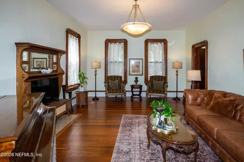Living - 33 Old Mission Ave, Saint Augustine, FL 32084 photo 1 of 4