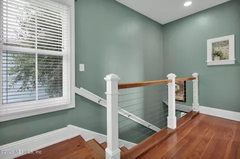 Entry Way - 414 E 3rd St, Jacksonville, FL 32206 photo 5 of 7