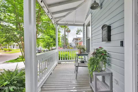 Exterior - 414 E 3rd St, Jacksonville, FL 32206 photo 2 of 11