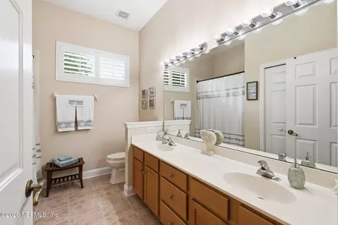 Bath - 2020 E Clovelly Ln, Saint Augustine, FL 32092 photo 5 of 11