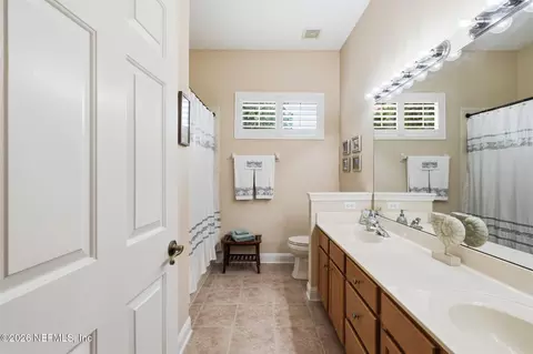 Bath - 2020 E Clovelly Ln, Saint Augustine, FL 32092 photo 4 of 11
