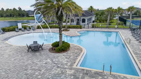 Exterior - 284 Atlanta Dr, Saint Augustine, FL 32092 photo 3 of 4