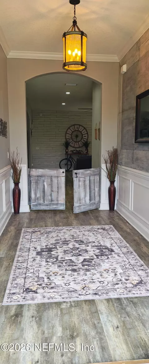Entry Way - 284 Atlanta Dr, Saint Augustine, FL 32092 photo 2 of 4