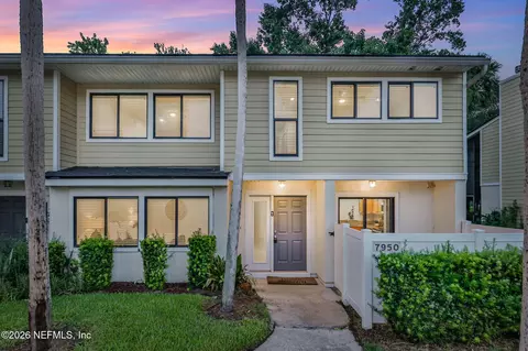 7950 Los Robles Ct #7950, Jacksonville, FL 32256