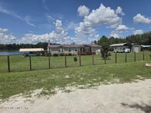 124 Junior Lake Trl, Interlachen, FL 32148 photo 6