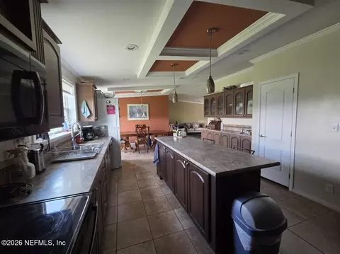 124 Junior Lake Trl, Interlachen, FL 32148 photo 11