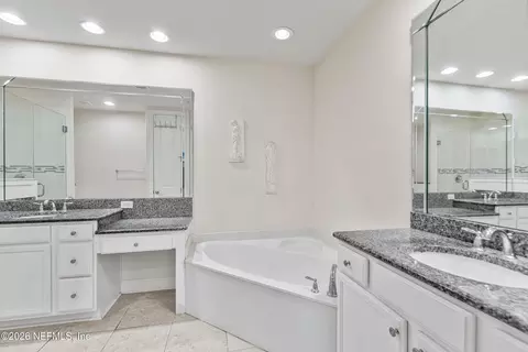 Bath - 104 Laterra Links Cir #101, Saint Augustine, FL 32092 photo 2 of 3