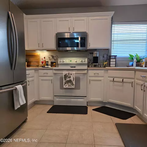Kitchen - 1424 Tintern Ln, Saint Augustine, FL 32092 photo 1 of 3