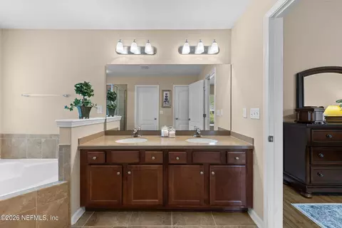 Bath - 413 Palazzo Cir, Saint Augustine, FL 32092 photo 2 of 3