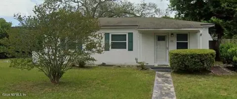608 Barbara Ln, Jacksonville Beach, FL 32250