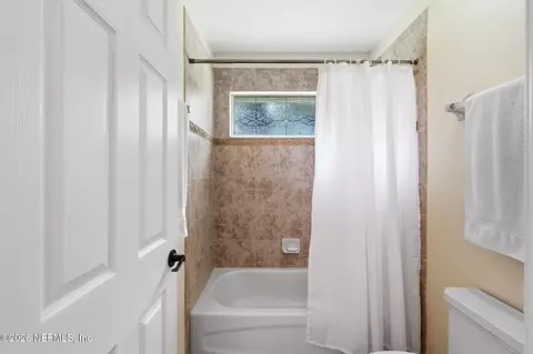 Bath - 4908 Two Jakes Ct, Saint Augustine, FL 32092 photo 7 of 7