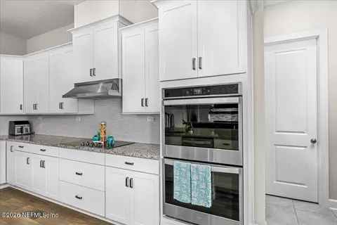 Kitchen - 71 Lansing Ct, Saint Augustine, FL 32092 photo 5 of 5