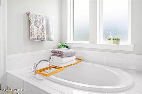 Bath - 71 Lansing Ct, Saint Augustine, FL 32092 photo 5 of 7