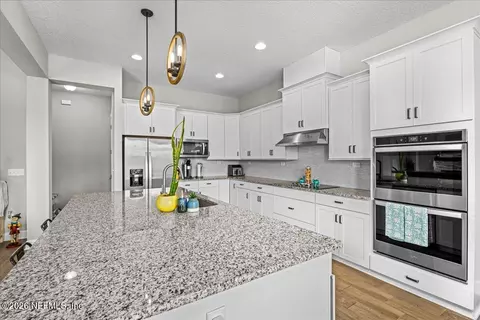 Kitchen - 71 Lansing Ct, Saint Augustine, FL 32092 photo 3 of 5