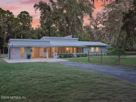 1161 Whispering Pines Rd, Saint Johns, FL 32259