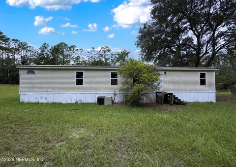 173 Hill Top Loop, Hawthorne, FL 32640 photo 2