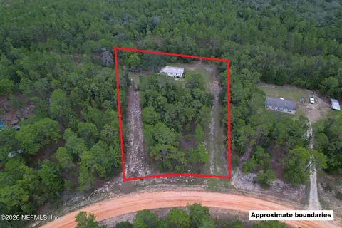 173 Hill Top Loop, Hawthorne, FL 32640 photo 6