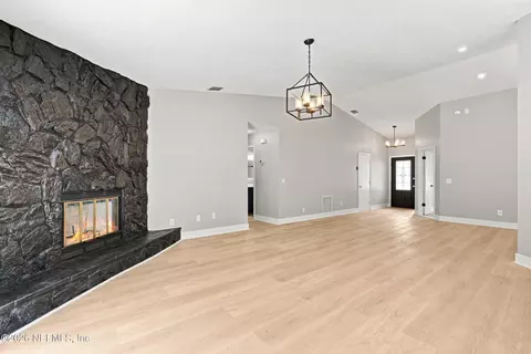 Living - 13130 Everett Ct E, Jacksonville, FL 32225 photo 4 of 4
