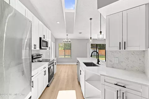Kitchen - 13130 Everett Ct E, Jacksonville, FL 32225 photo 3 of 3