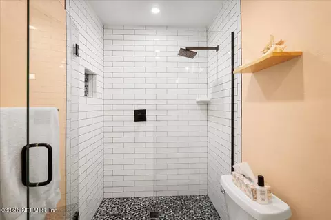 Bath - 155 Hawthorne Rd, Saint Augustine, FL 32086 photo 5 of 5