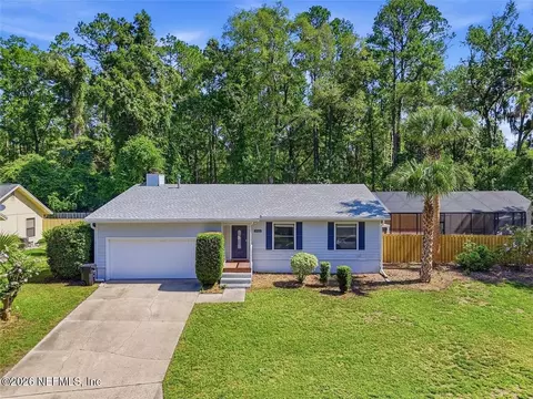 5908 NW 36th Ave, Gainesville, FL 32606