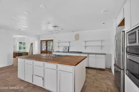 Kitchen - 7905 Colee Cove Rd, Saint Augustine, FL 32092 photo 2 of 3