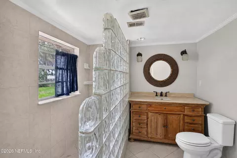 Bath - 7905 Colee Cove Rd, Saint Augustine, FL 32092 photo 1 of 4