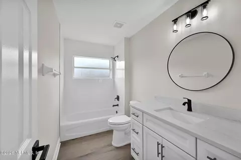 Bath - 745 New Wales Ln, Saint Augustine, FL 32092 photo 5 of 6
