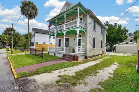 Exterior - 31 Sanford St, Saint Augustine, FL 32084 photo 6 of 16