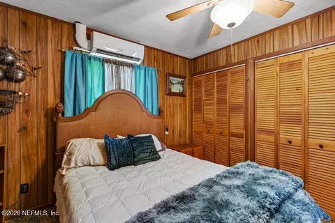Bedroom - 172 Silver Lake Dr, Interlachen, FL 32148 photo 6 of 8