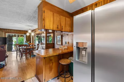 Kitchen - 172 Silver Lake Dr, Interlachen, FL 32148 photo 9 of 9
