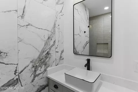 Bath - 304 Arricola Ave, Saint Augustine, FL 32080 photo 3 of 5